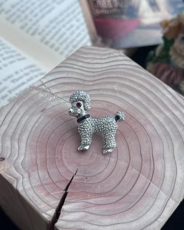1960-70s Poodle brooch with red eye