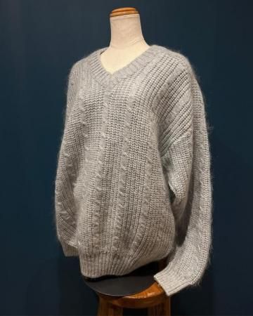 Handmade V-neck mohair knit