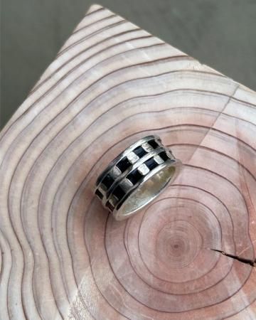 Black enamel silver ring (13号)