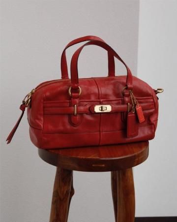 COACH hand bag(orange-red)