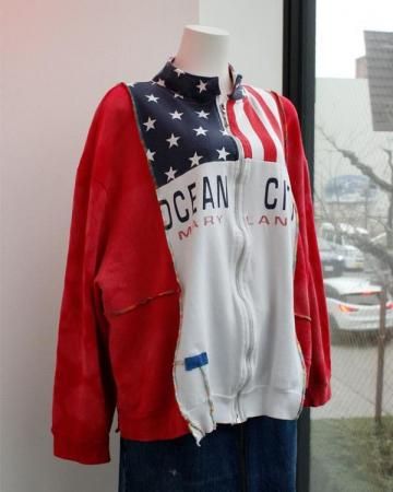 SHeEPs remake / USA Zip sweatshirt