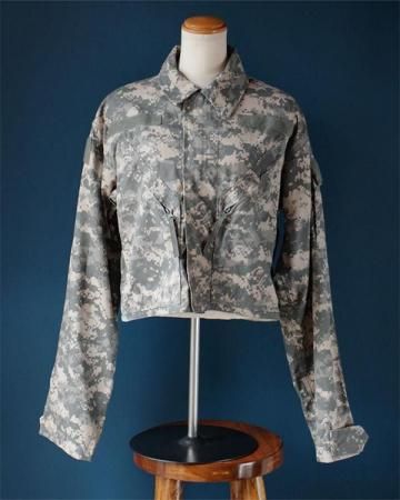 Sheeps Remake / Digital camo short jacket
