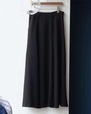 Side slit flare skirt(made in Germany)