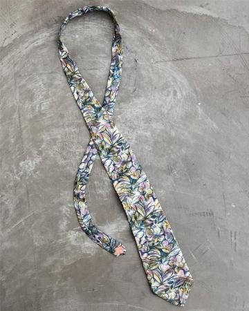 All-over floral pattern silk tie(made in Italy)