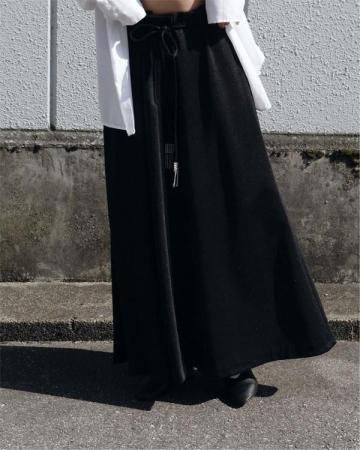 Flare skirt with tie belt