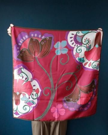 Raspberry pink flower scarf(made in Germany)