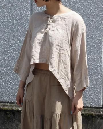 Lace-up linen top
