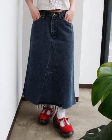 SheEPs Remake / Lee slit denim skirt
