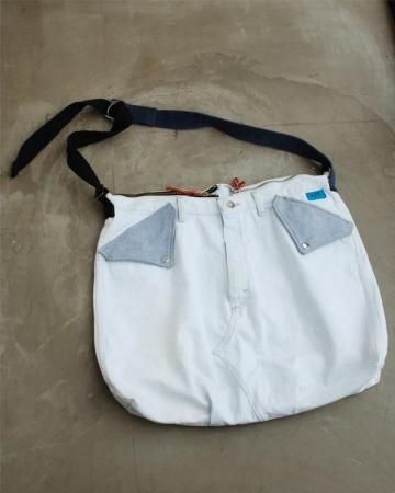 Sheeps Remake / denim shoulder bag