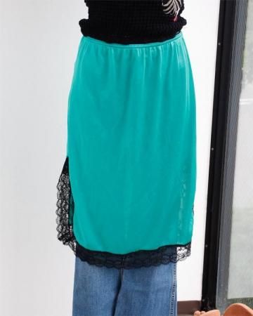 70's Vintage petticoat (made in USA)