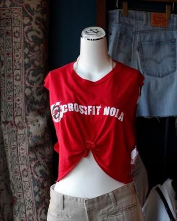 SheEPs Remake / Ripped red tee(Crossfit Nola)