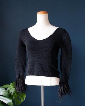 Feather sleeve cutsew(made in USA)
