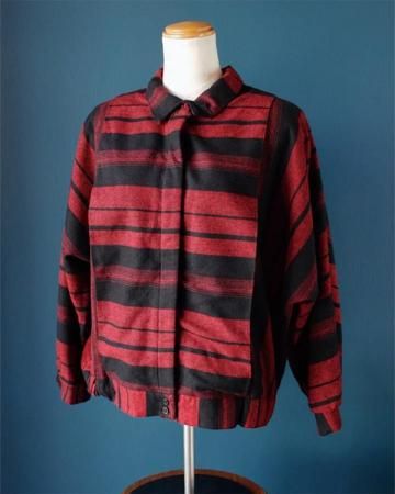 Vintage boarder swing top(made in USA)