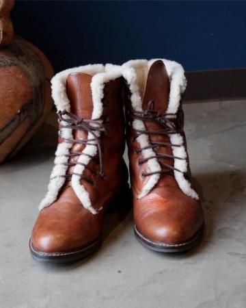 Boa lace-up leather boots(made in Italy)