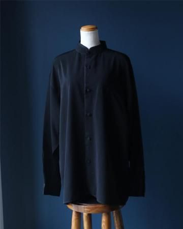 Stand collar shirt