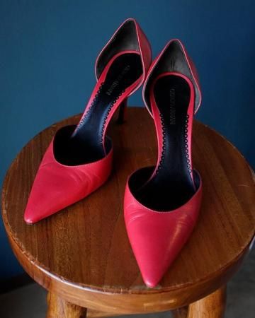 GIORGIO ARMANI leather heel pumps