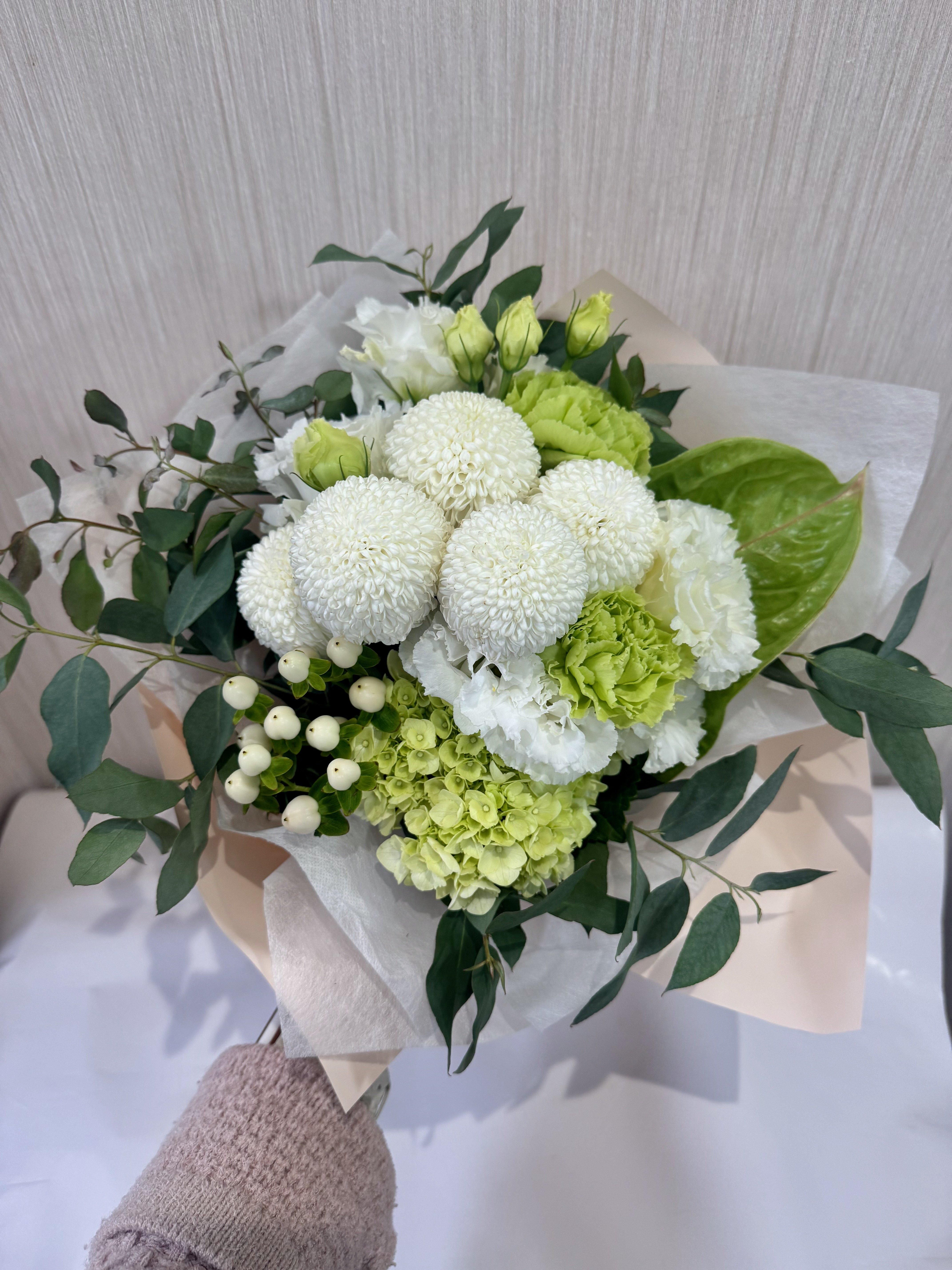 M05お供え用花束ピンポン菊入りS