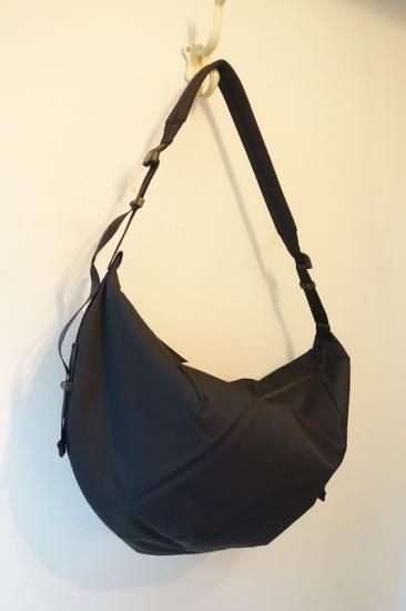 【美品】Blankof for Graphpaper ビッグショルダーバッグ HONEYEE.COM | Graphpaper × BLANKOF から都市生活のための新