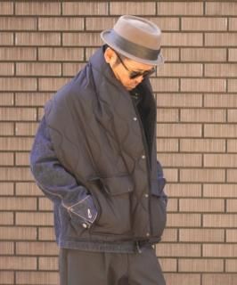 <img class='new_mark_img1' src='https://img.shop-pro.jp/img/new/icons16.gif' style='border:none;display:inline;margin:0px;padding:0px;width:auto;' />ミリタリーリバーシブルダウンストールの商品画像