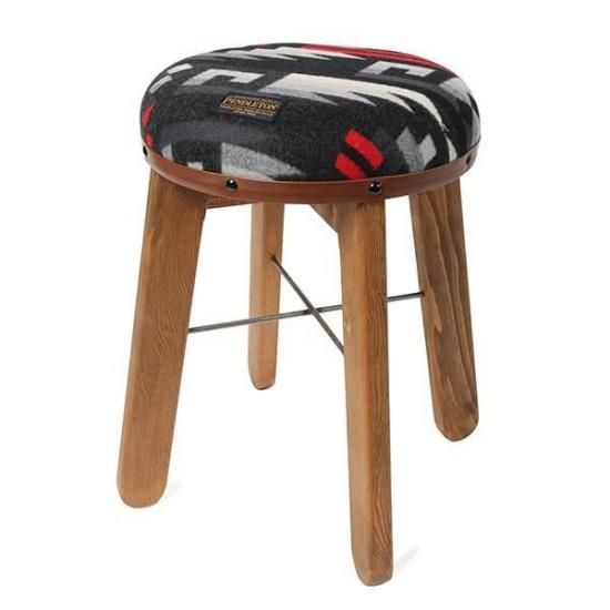 <img class='new_mark_img1' src='https://img.shop-pro.jp/img/new/icons5.gif' style='border:none;display:inline;margin:0px;padding:0px;width:auto;' />PWM Woody H Chair
