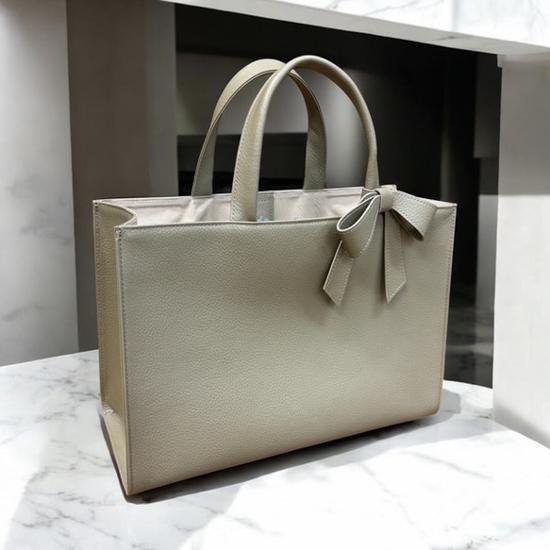 �����������ܳץ����󥯥쥶�� A4�б��ȡ��� ������650�� �賰����ǽ��ܥ��դ��ʥ��졼�����