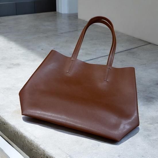 ����������A4�ե������б� ����ȥ���� ��Ť�ǿ��ޤ���ȡ��ȥХå� ��240g PU���ࡼ���쥶���ʥ֥饦���