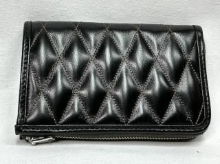 LEATHER QUILTED SHORT WALLET