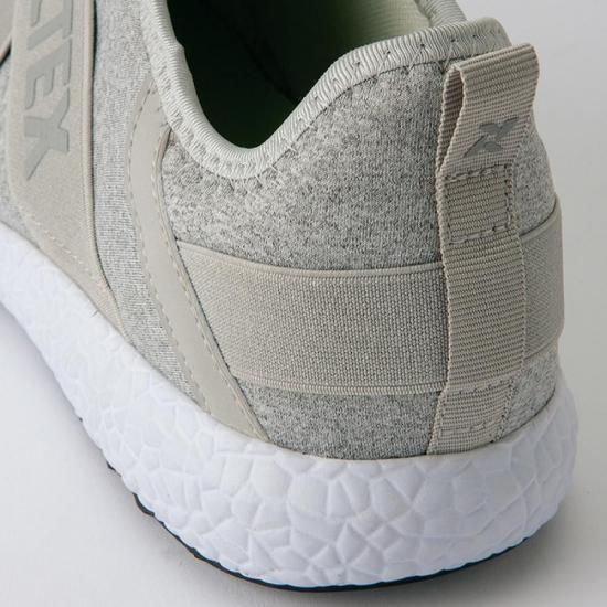 �����եƥ����塼�����˽����ѡ�