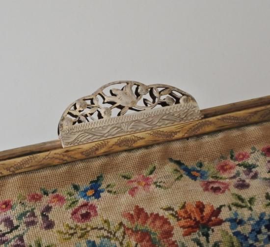 新品  Petit Point    プチポワン 刺繍バック 2_000000014657.jpg?1703684833