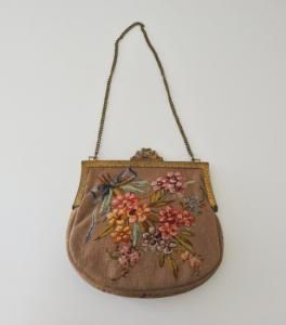 プチ ポワン バッグ1 | 刺繍技法 - アンダイド プラス