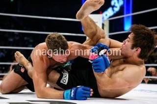 PRIDE.34 2007 0408 03 vs٥󥱥3 Makoto Takimoto vs Zelg Galesic Benkei