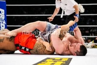 PRIDE.34 2007 0408 04 ֥vsϩ3 Gilbert Yvel vs Akira Shoji