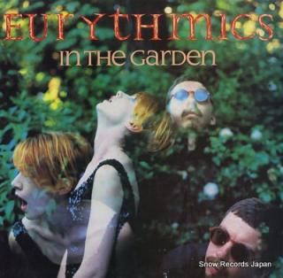EURYTHMICS in the garden RPL-8243