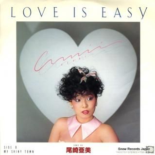 OZAKI, AMI love is easy 7A0075
