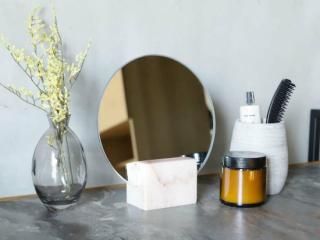 a.depeche��petero stand mirror/�ڥƥ� ������ɥߥ顼