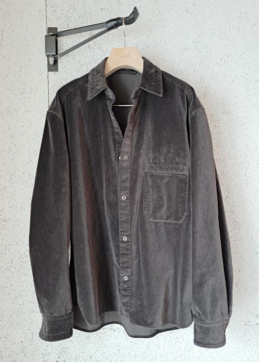 Garment dye velvet shirt Charcoal brown