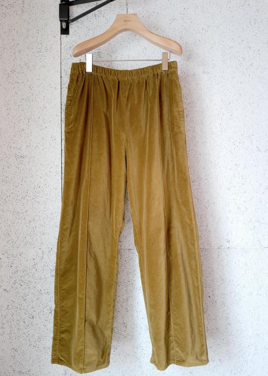 Garment dye velvet easy pants Green khaki