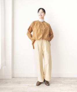 【洗える/草木染め】 コーデュロイストレートパンツ 玉ねぎの商品画像