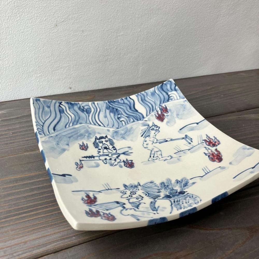 三谷龍二さん　隅丸四方皿 Amazon.co.jp: 三谷龍二 usuzumi 角皿 四方皿 白漆 ホビー