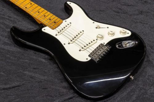 【used】Fender / American Vintage ’57 Stratocaster 2000 Black  #V126054 3.42kg【TONIQ横浜】