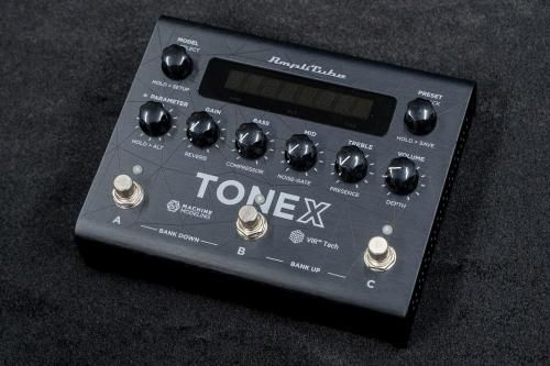 usedIK Multimedia / TONEX PedalTONIQ͡
