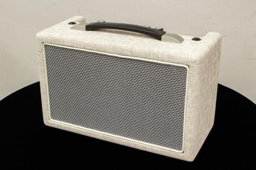 usedLouis / LGA-10Guitar Shop TONIQ͡