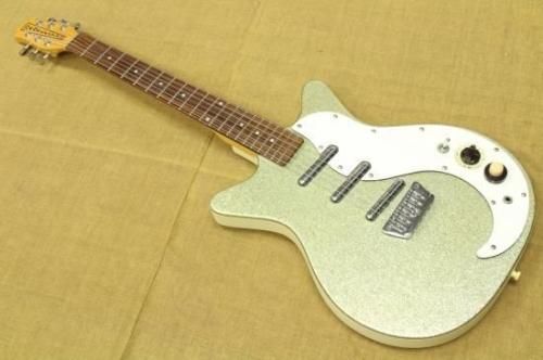 Danelectro DC-3