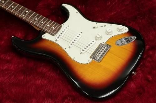 usedFender / Made in Japan Hybrid II Stratocaster RW 3TS #JD20016728 3.43kgڲŹ