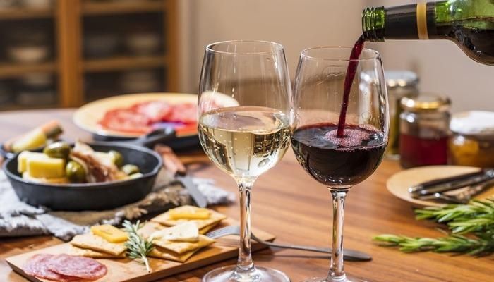 零さないコツはこれ!ワインの液だれ対策・注ぎ方 零さないコツはこれ!ワインの液だれ対策・注ぎ方