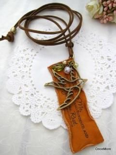 <img class='new_mark_img1' src='https://img.shop-pro.jp/img/new/icons48.gif' style='border:none;display:inline;margin:0px;padding:0px;width:auto;' />ʥϥͥå쥹Leather&Bird