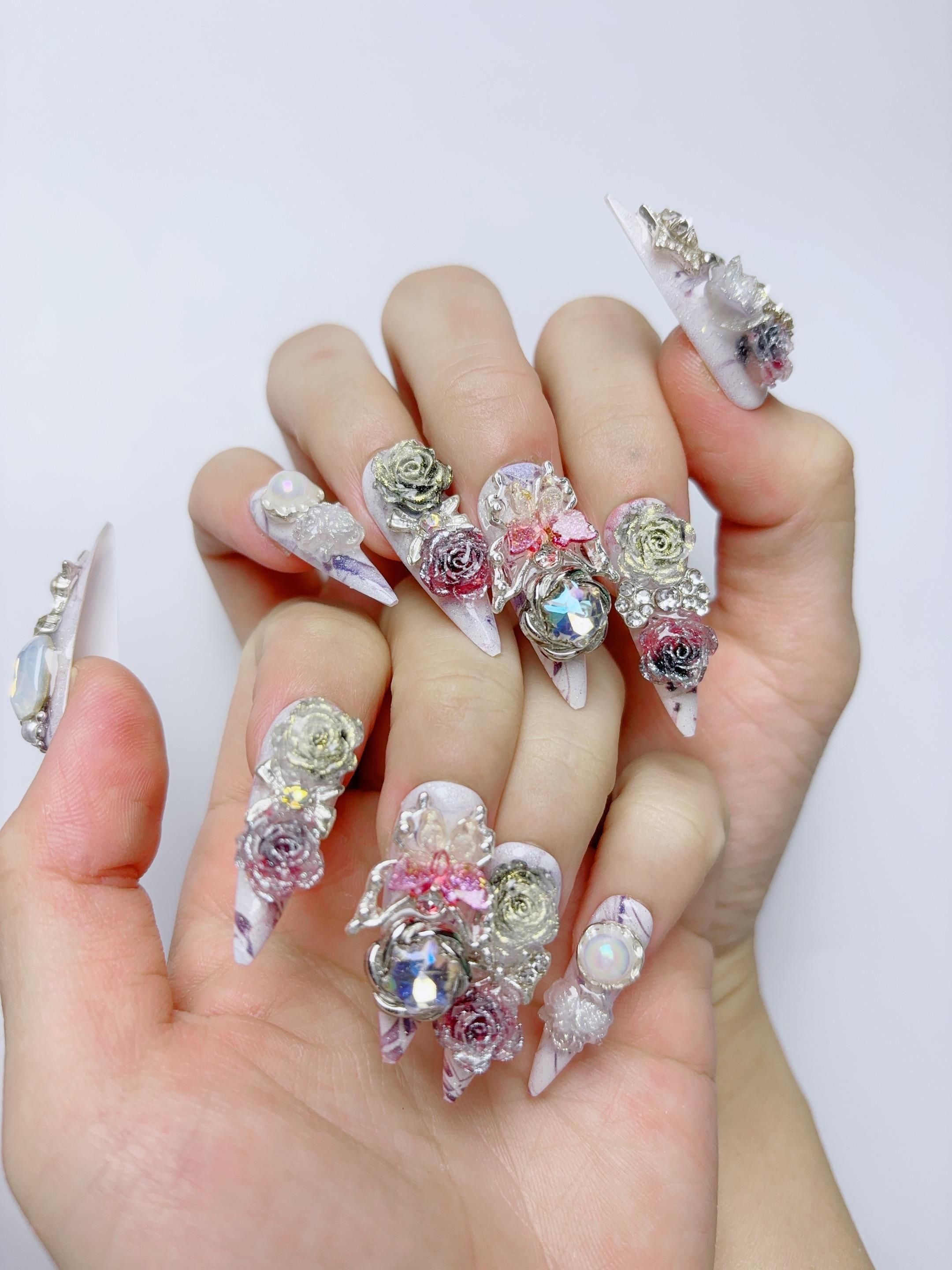 <img class='new_mark_img1' src='https://img.shop-pro.jp/img/new/icons1.gif' style='border:none;display:inline;margin:0px;padding:0px;width:auto;' />Donas Boutique