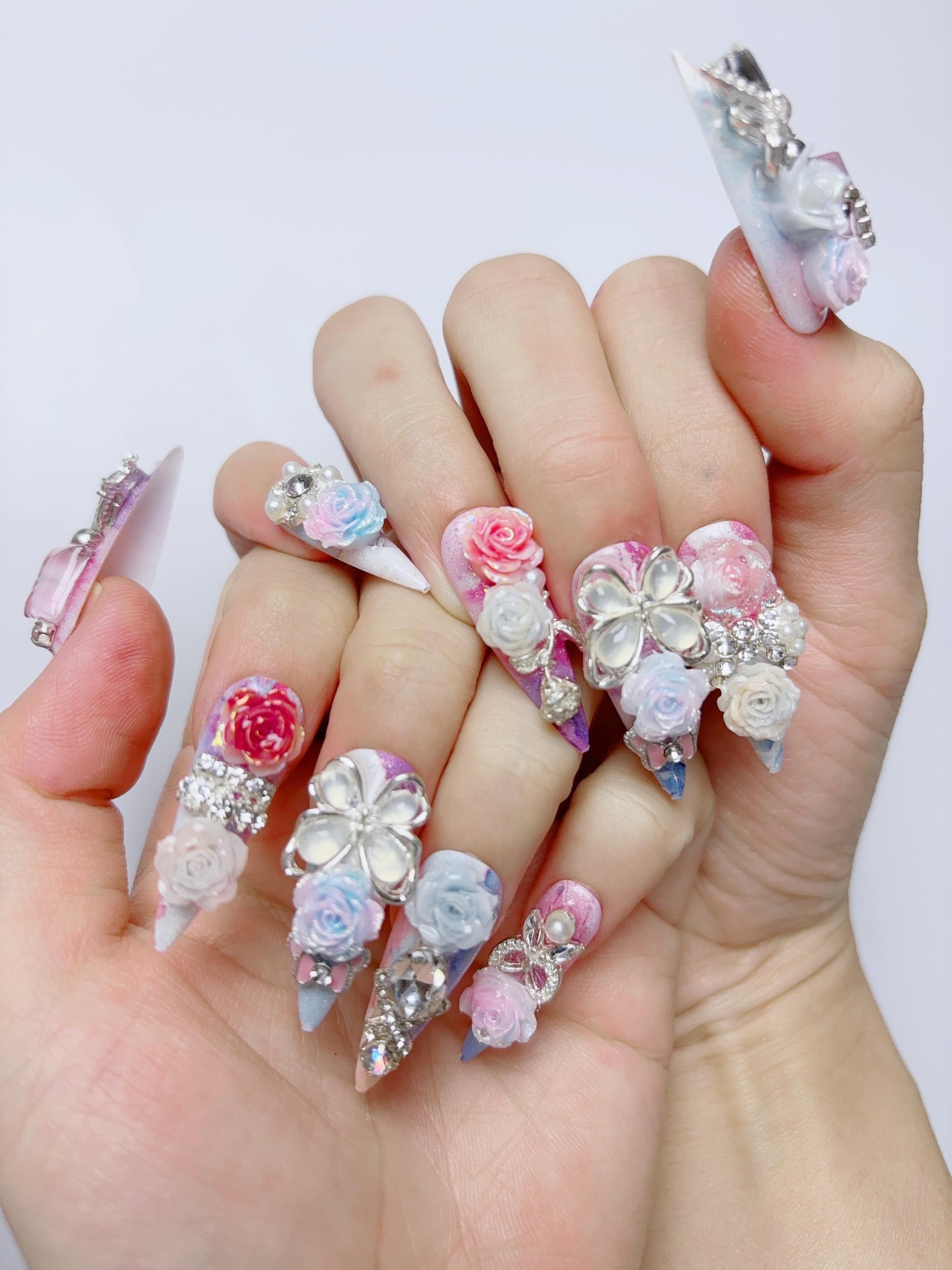 <img class='new_mark_img1' src='https://img.shop-pro.jp/img/new/icons1.gif' style='border:none;display:inline;margin:0px;padding:0px;width:auto;' />Donas Boutique