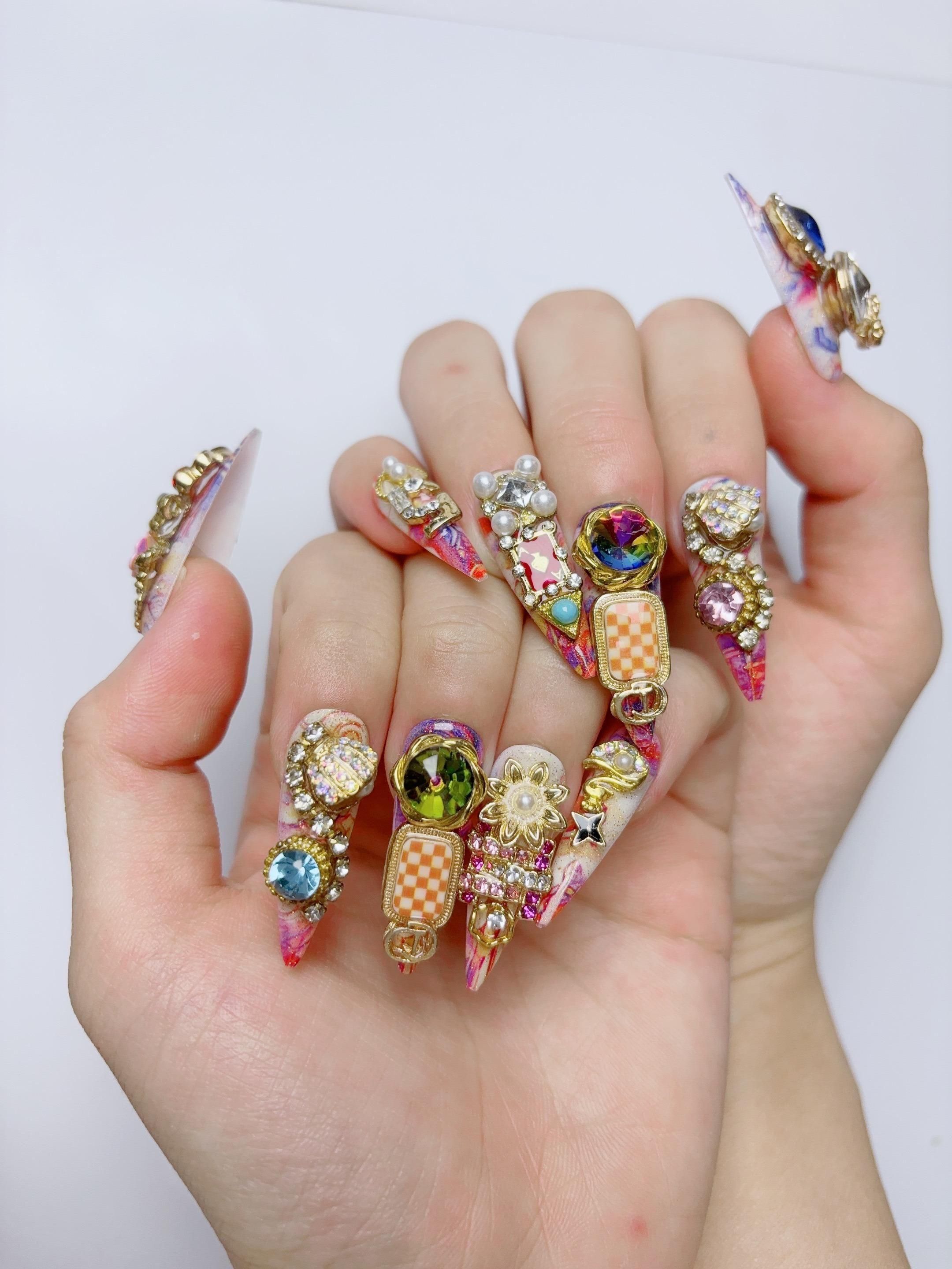 <img class='new_mark_img1' src='https://img.shop-pro.jp/img/new/icons1.gif' style='border:none;display:inline;margin:0px;padding:0px;width:auto;' />Donas Boutique