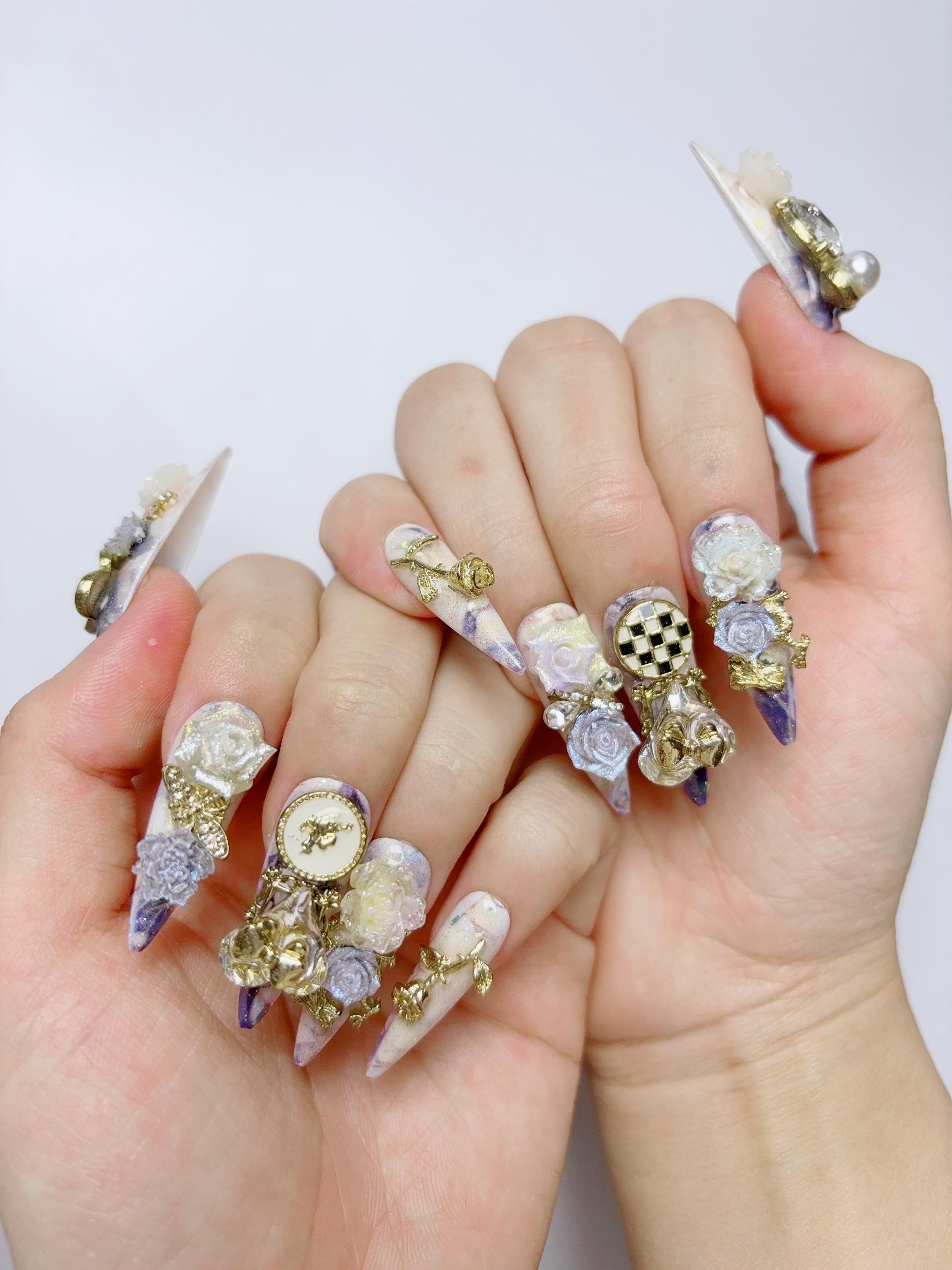 <img class='new_mark_img1' src='https://img.shop-pro.jp/img/new/icons1.gif' style='border:none;display:inline;margin:0px;padding:0px;width:auto;' />Donas Boutique